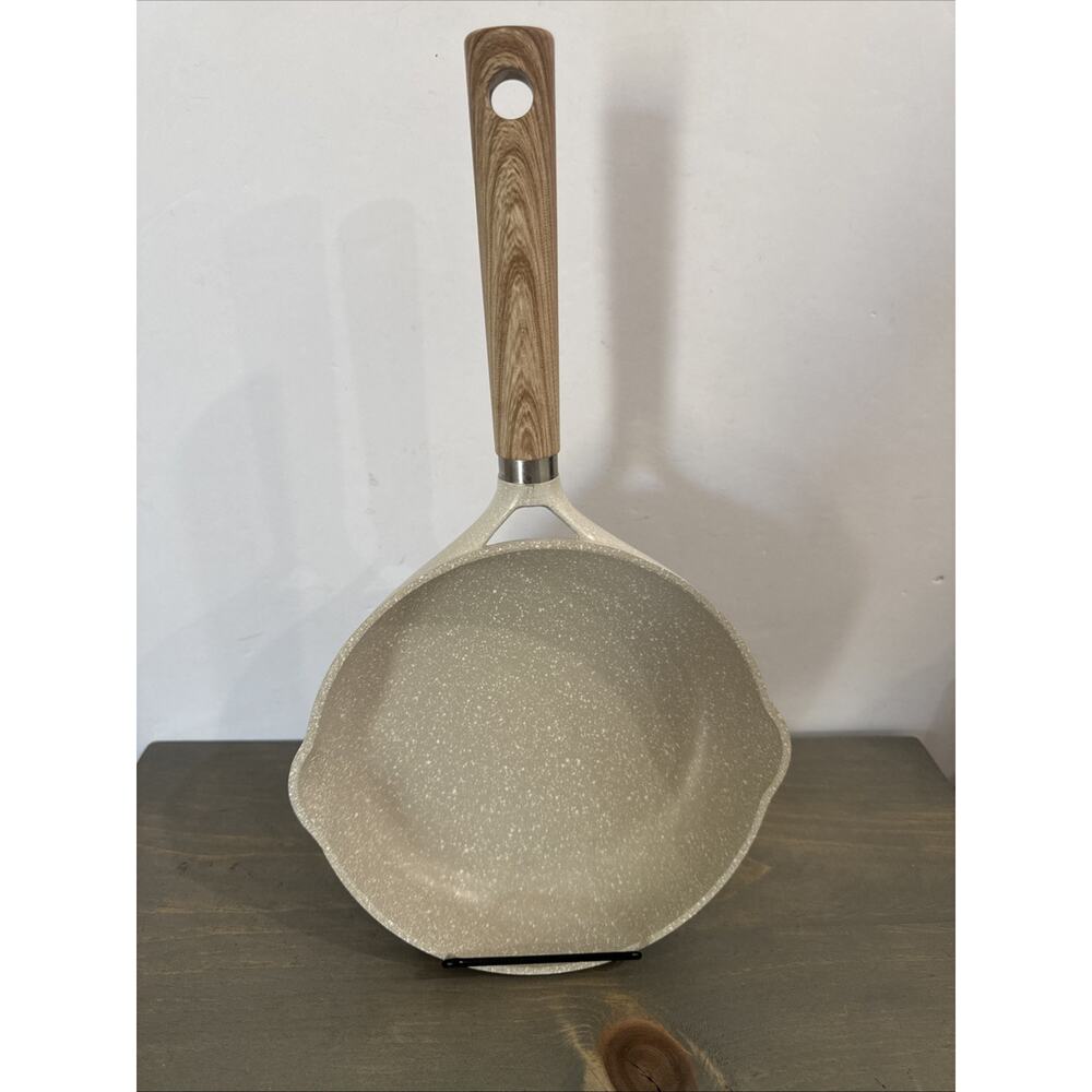 MasterClass 8-inch Frying Pan Wooden Handle Premium Cookware EUC